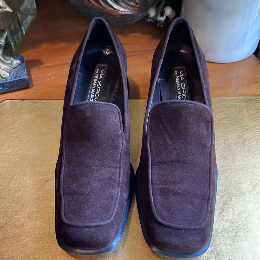 Vintage! Via Spiga for Nieman Marcus Block Heel in Brown Suede
